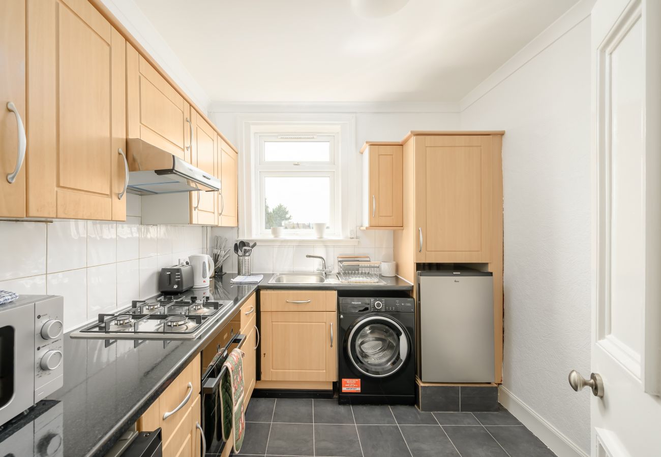 Apartment in Edinburgh - Parkhead 2 Bedroom Apartment - Edinburgh
