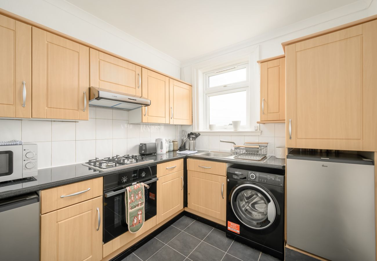 Apartment in Edinburgh - Parkhead 2 Bedroom Apartment - Edinburgh