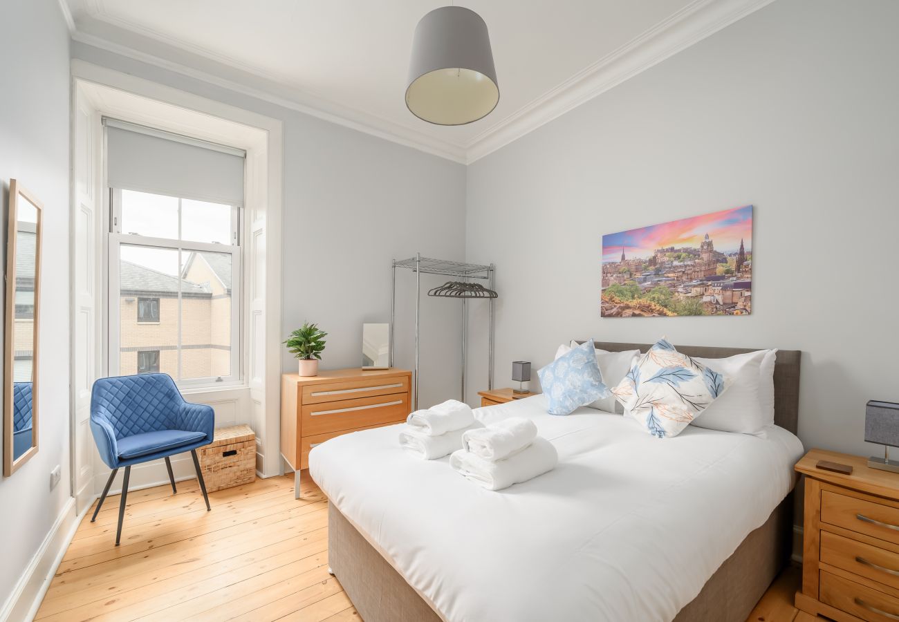 Apartment in Edinburgh - Harrison 2 Bedroom Apartment - Edinburgh
