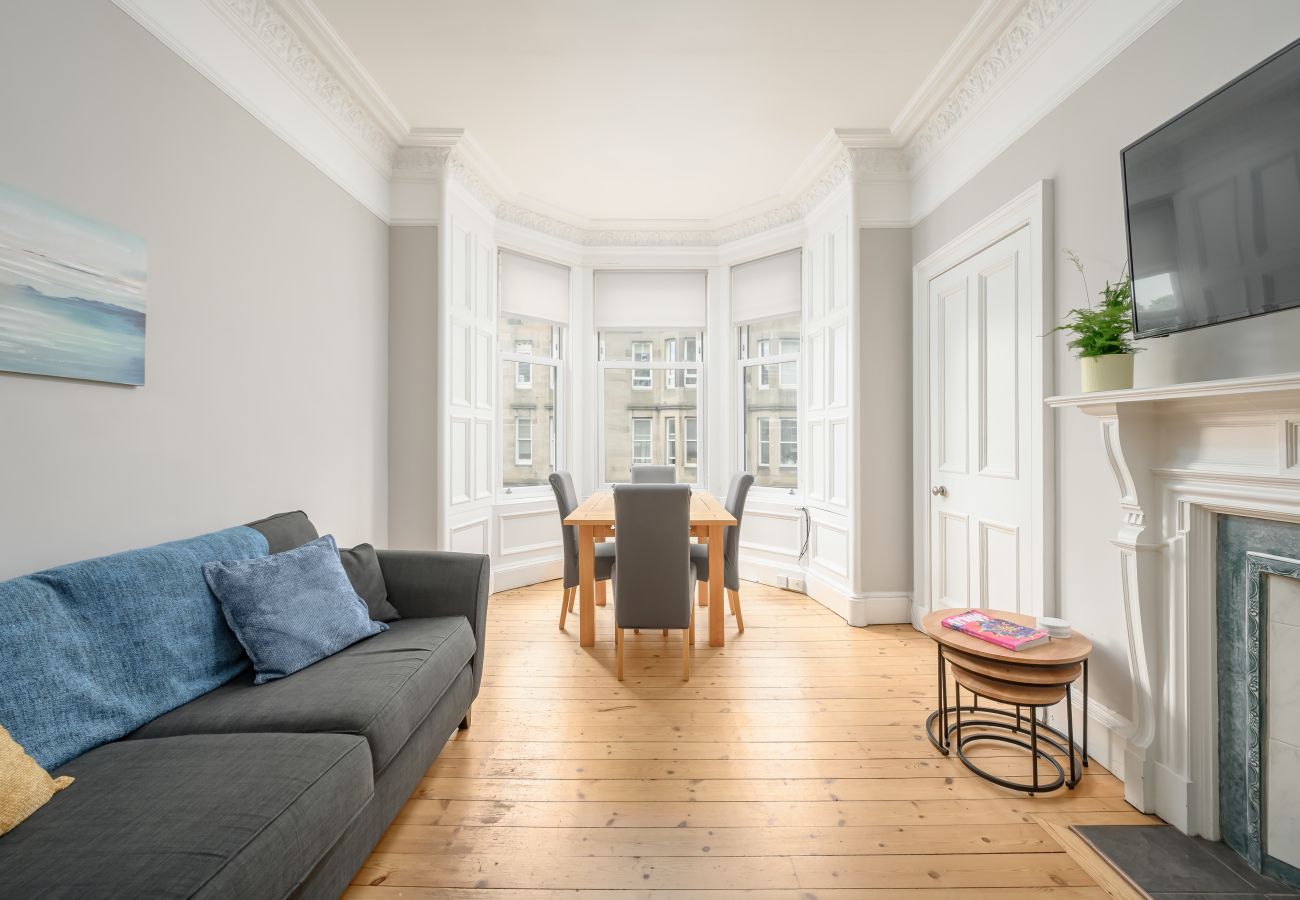 Apartment in Edinburgh - Harrison 2 Bedroom Apartment - Edinburgh