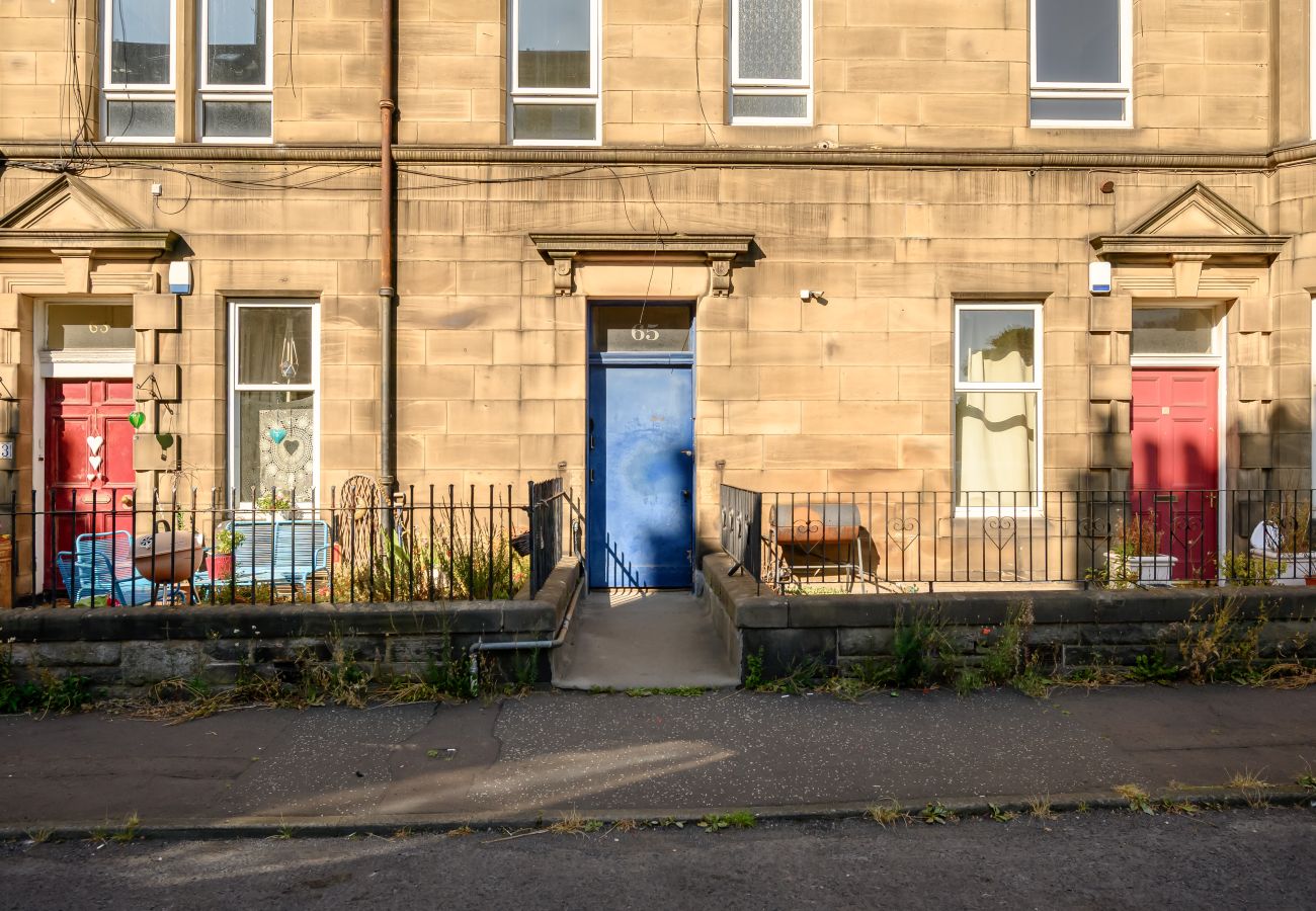 Apartment in Edinburgh - Harrison 2 Bedroom Apartment - Edinburgh