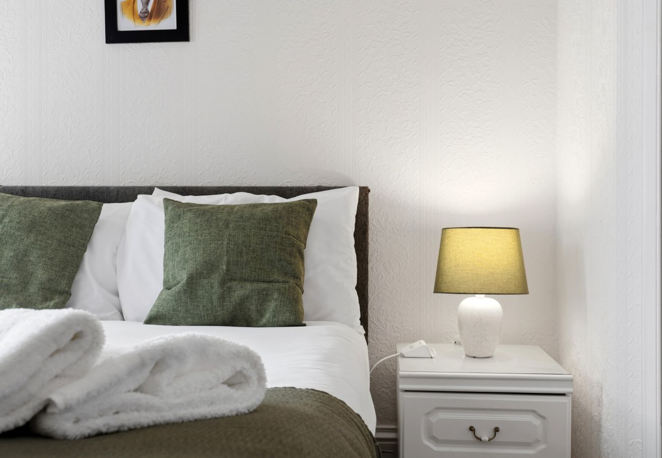 Rent by room in Inverness - No 11 Guest House - Inverness - Room 3