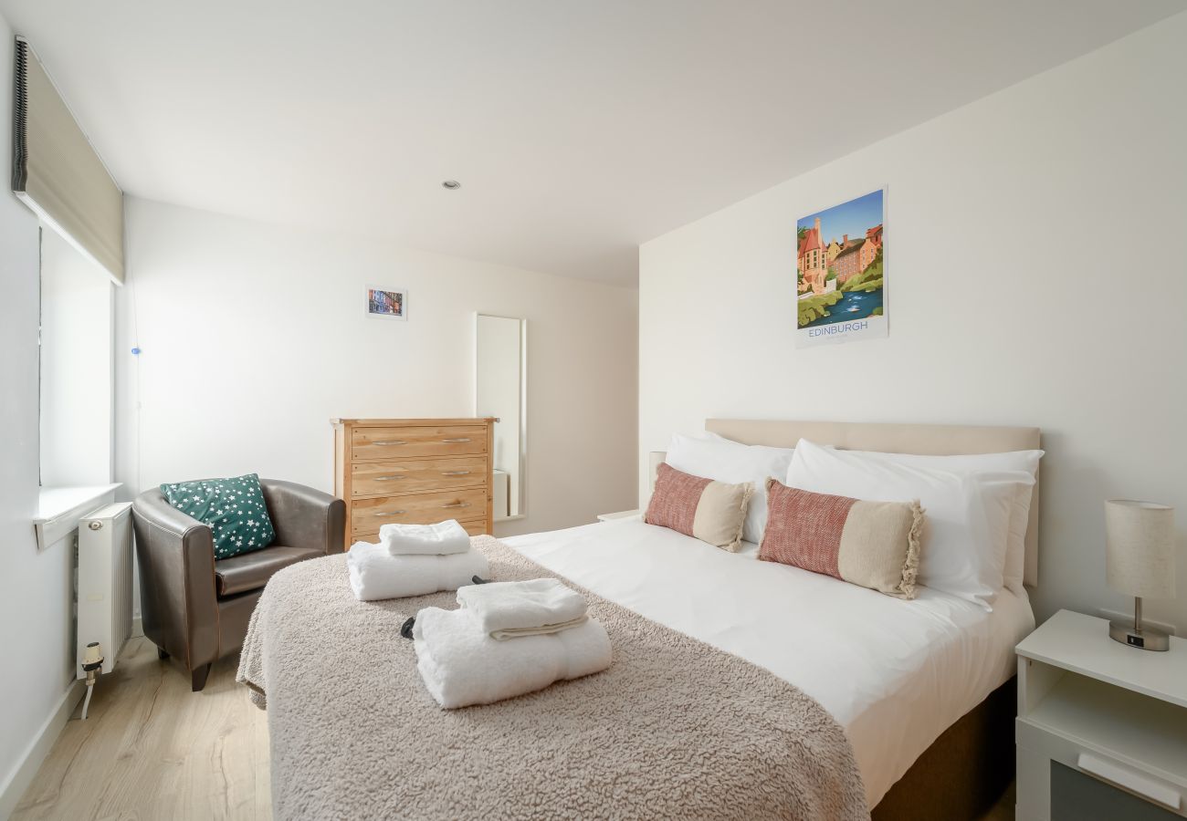Apartment in Edinburgh - Belford 2 Bedroom Apartment - Edinburgh