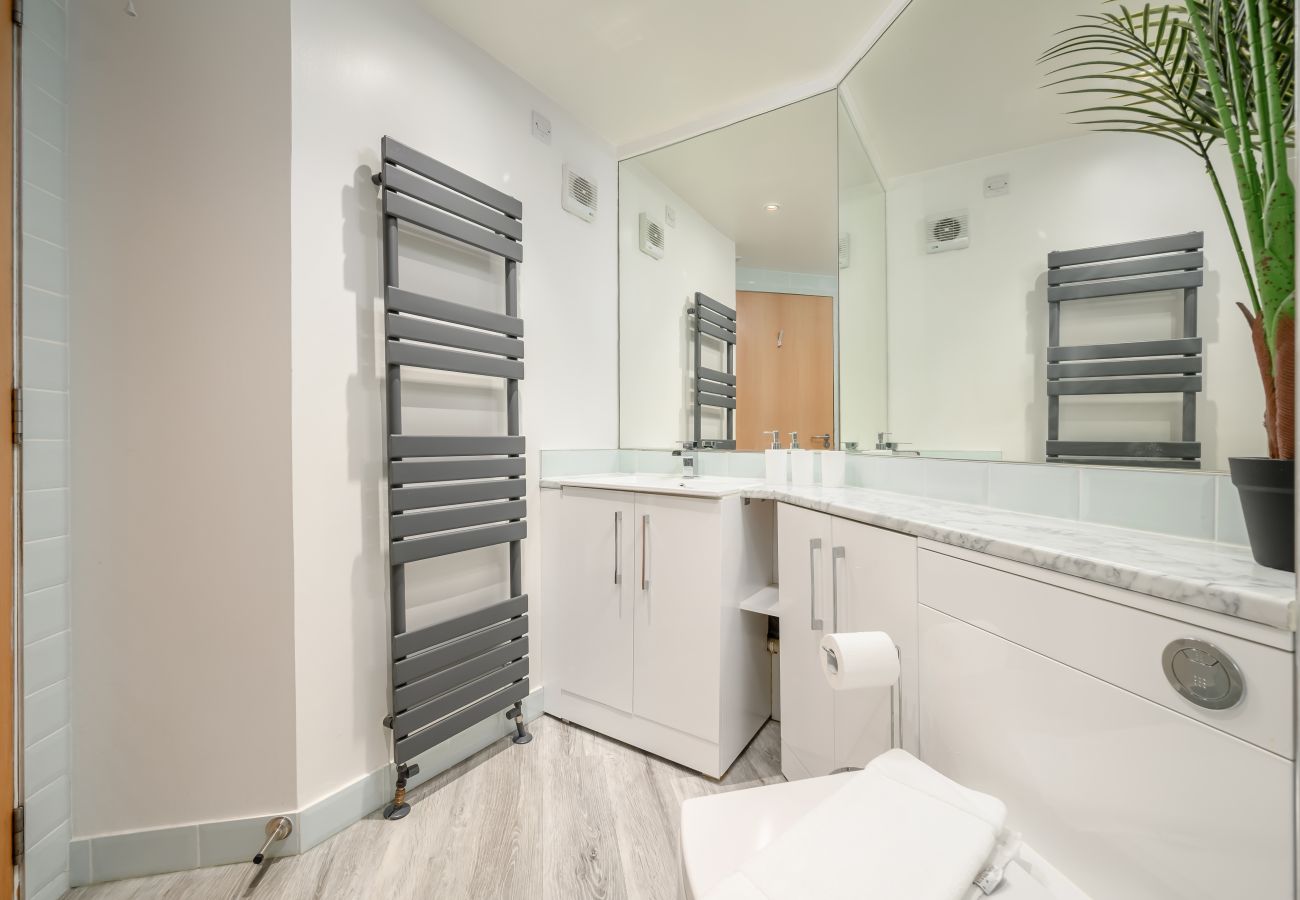 Apartment in Edinburgh - Belford 2 Bedroom Apartment - Edinburgh