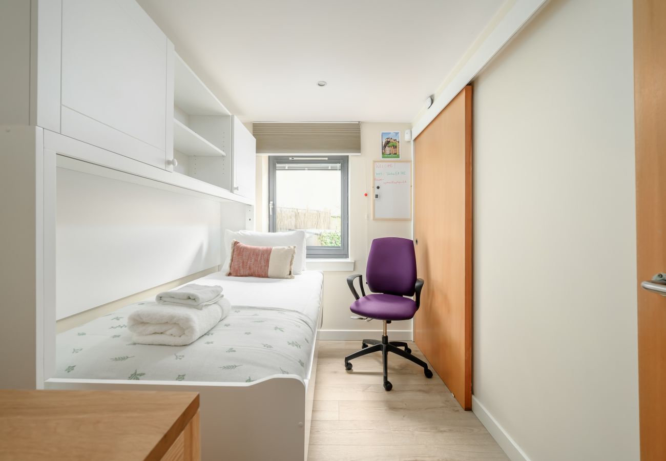 Apartment in Edinburgh - Belford 2 Bedroom Apartment - Edinburgh