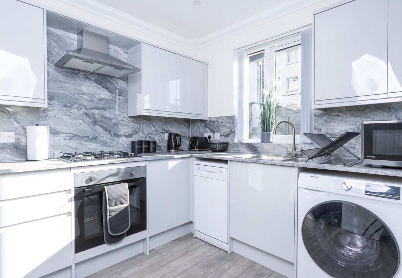 House in Edinburgh - Ross Gardens 2 Bedroom House - Edinburgh 