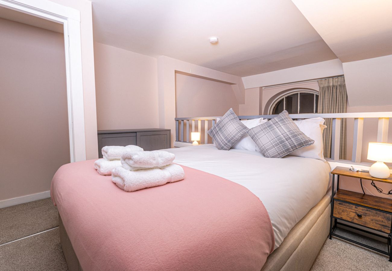 Apartment in Edinburgh - Drummond 2 Bedroom Apartment - Edinburgh