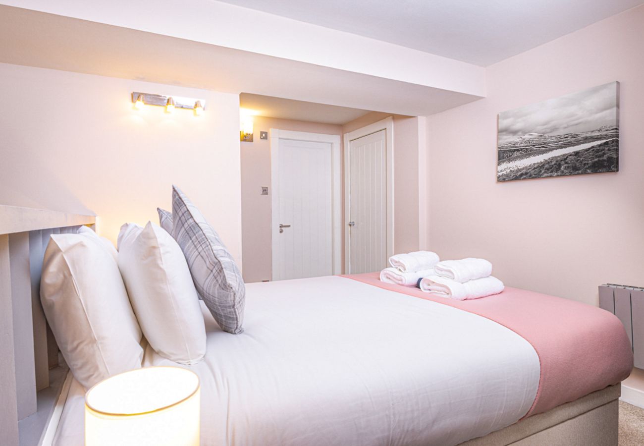 Apartment in Edinburgh - Drummond 2 Bedroom Apartment - Edinburgh