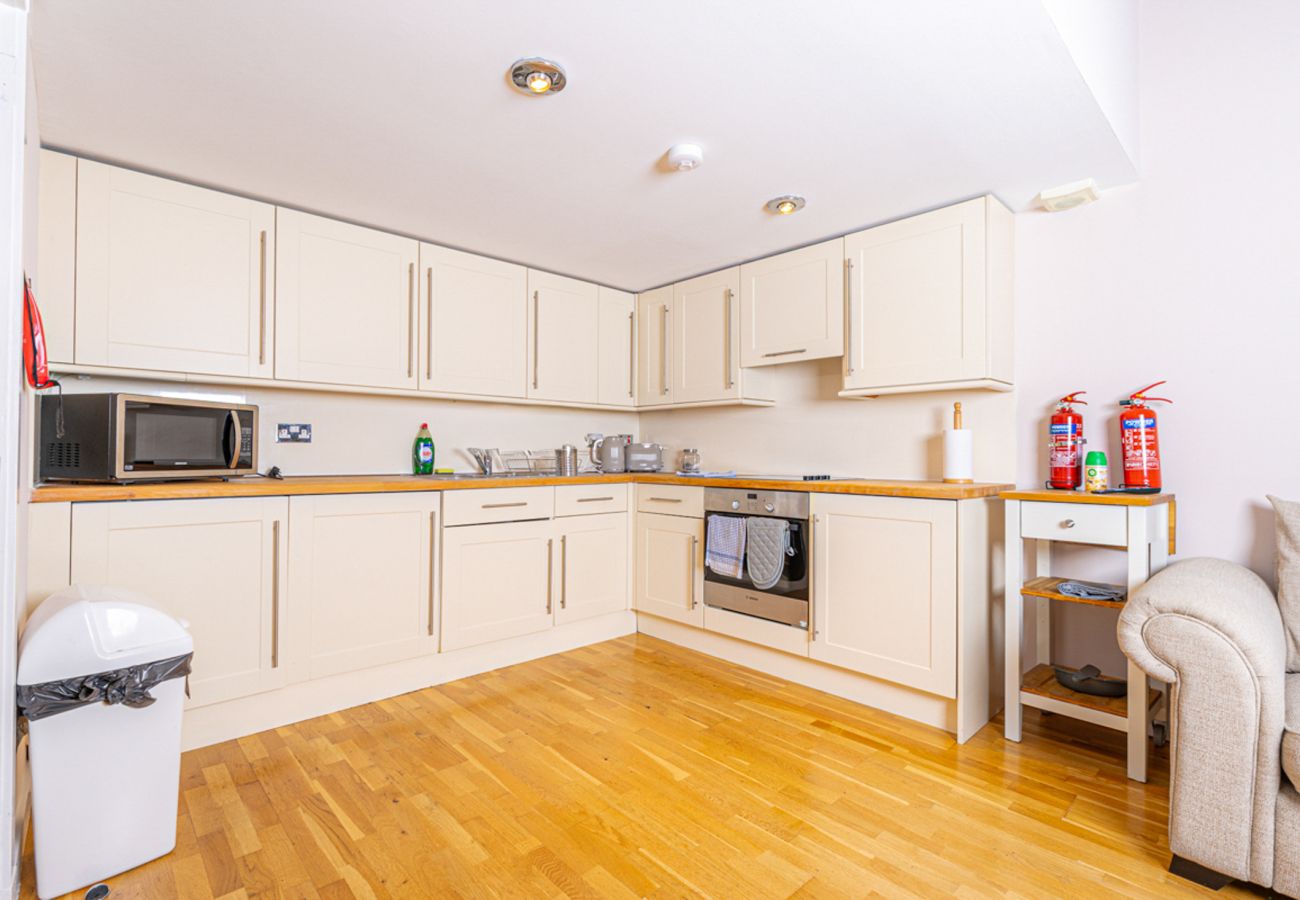 Apartment in Edinburgh - Drummond 2 Bedroom Apartment - Edinburgh