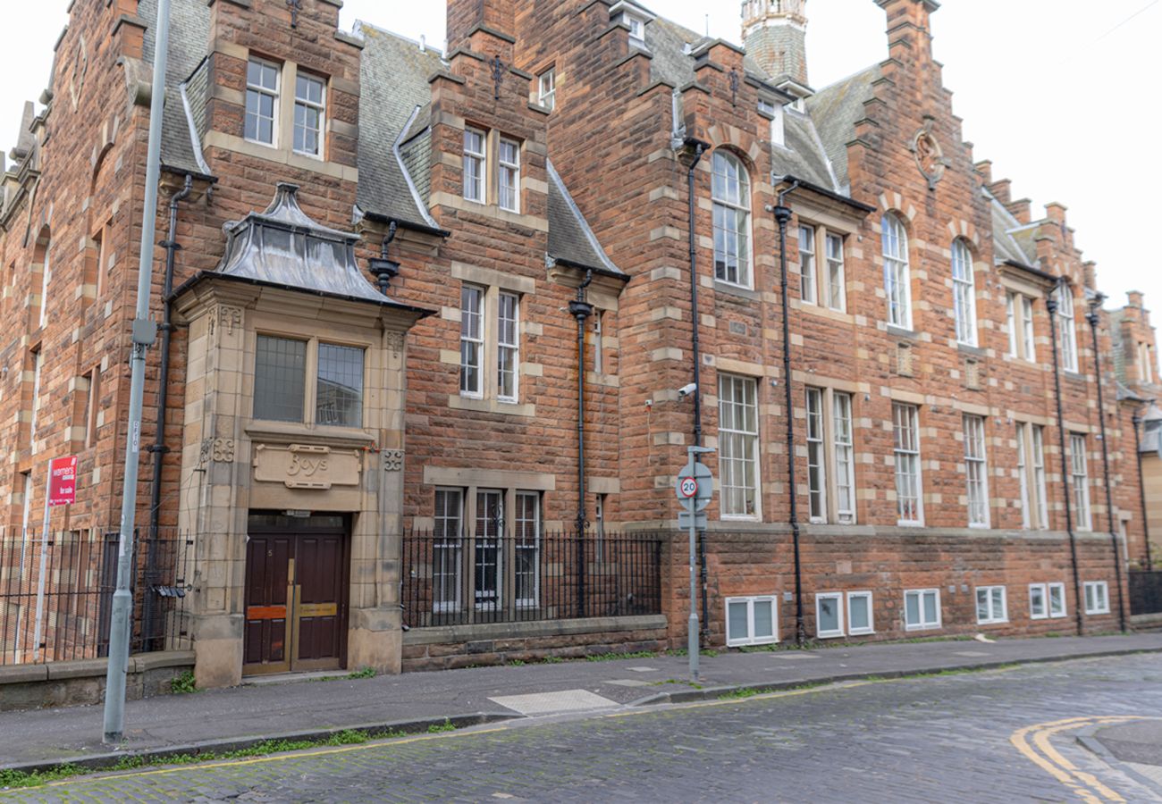 Apartment in Edinburgh - Drummond 2 Bedroom Apartment - Edinburgh